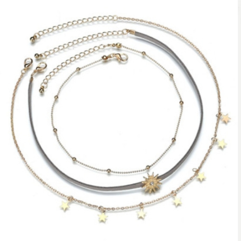 |1 LEFT| 🎀3/$22🎀 Star Choker Necklace Bundle - Picture 2 of 3